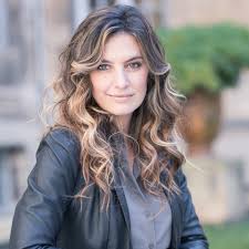 spacewoman reporter tweet media