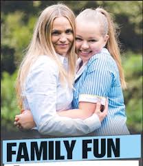 spacewoman reporter tweet media