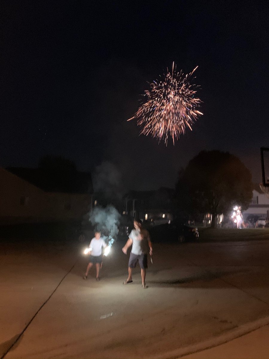 TrishaGrantham5's tweet photo. Fireworks Fun 🧨 #grandpatime #goodbyesarenteasy #DadsCare #daddysboy #CelebrateAmerica @ag_stl @LeahAlbietz https://t.co/9HXMh49q5y