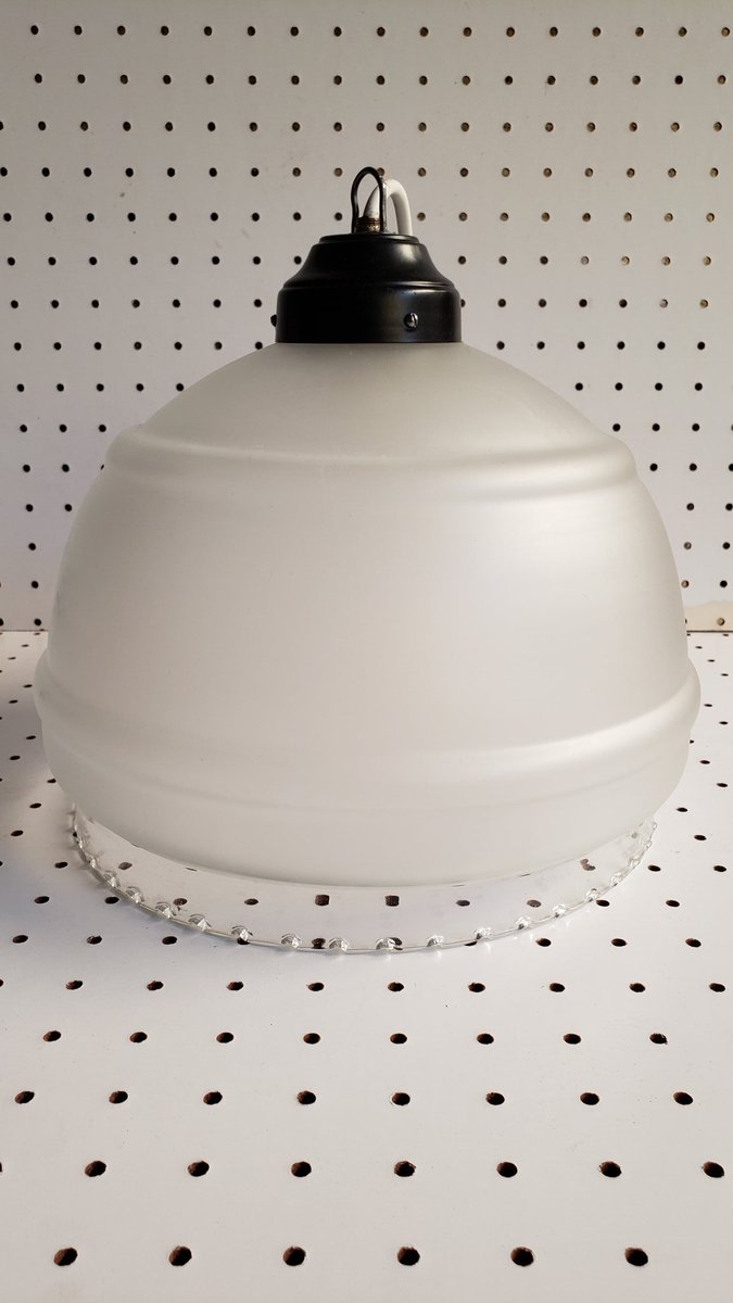 BonoReale's tweet photo. #ILUMINACION_RAFA #VINTAGE #TULIPAS #BOINAS #CRISTALERIA #MACETEROS #PERFUMEROS 
IG: ILUMINACION_RAFA https://t.co/kofSuRqxEc