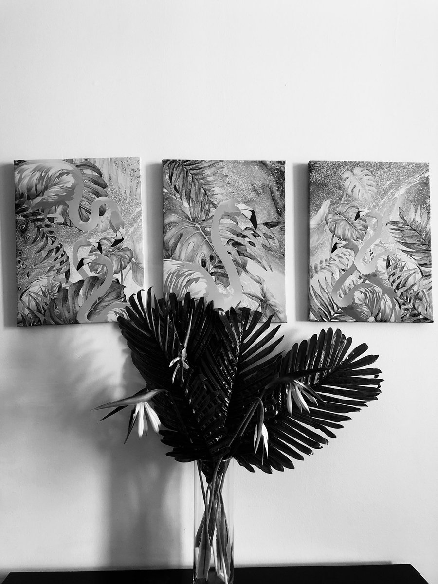 thevnmvsn's tweet photo. #birdsofafeather #blackandwhitephotography #THEVNMVSN https://t.co/lyBdnF3Mxw