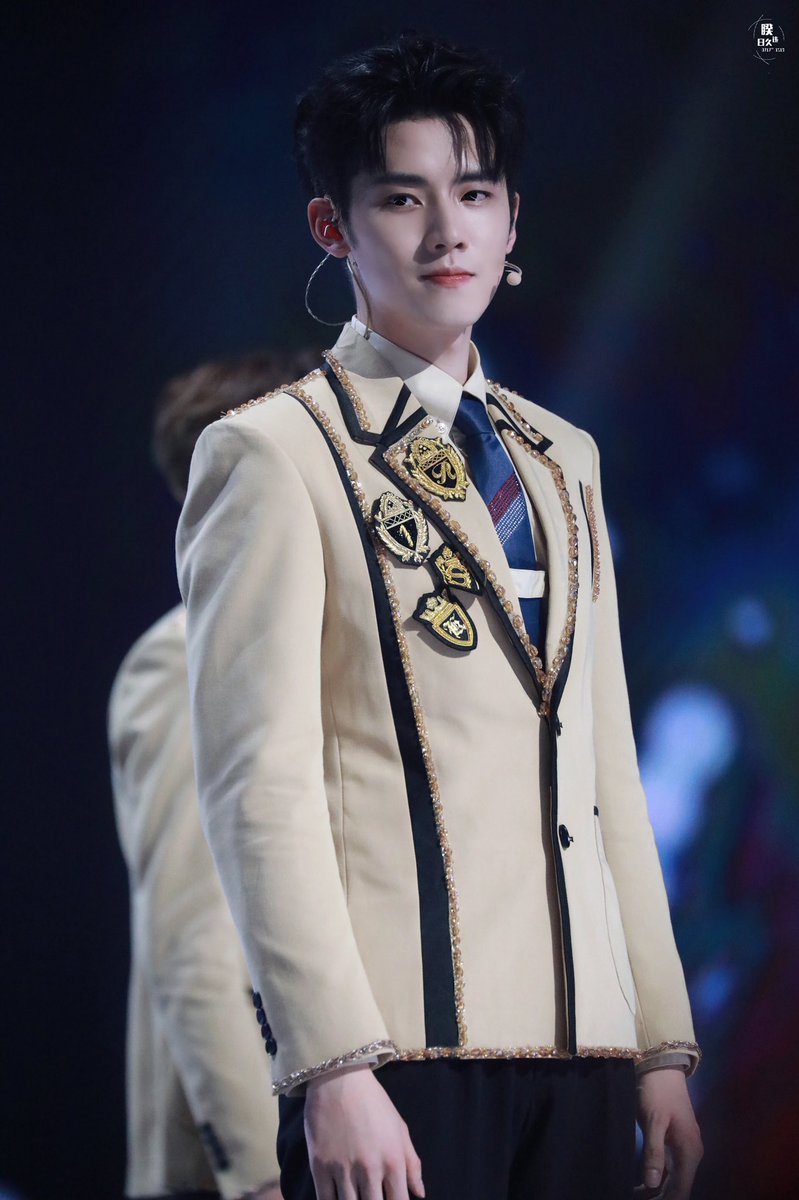 RenhaoTH's tweet photo. ขอเสียงคนที่ยังมูฟออนจากรุ่นพี่เหรินหาวไม่ได้หน่อยเร้วววว

อย่าลืมเข้าไปเขียนอวยพรวันเกิดพร้อมบอกรักเหรินหาวในแฮชแท็ก #HappyRenHaoDay กันน้า...วันนี้เป็นวันสุดท้ายของกิจกรรมแล้ว พรุ่งนี้แอดจะรวบรวมข้อความไปทำคลิปส่งให้หาวเกอดูแล้วค่า😊

© 睽违日久｜任豪POI
#RenHao
#เหรินหาว
#R1SE https://t.co/znyFp9djgR