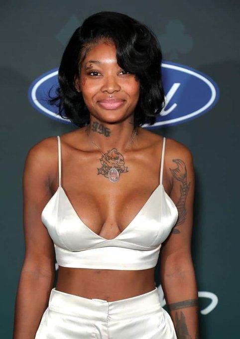 This Bitch Went From Summer Walker To Winter Running 😂😍🖤 I&rsquo;m Here For It👏🏾 https://t.co/d7EOzyhhQi<a href="/tag/sagittarius"class="tags"><span>#sagittarius</span></a>