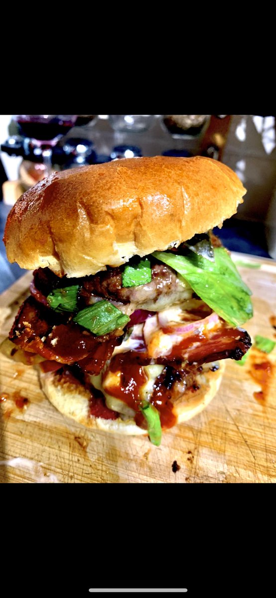 EHoldstock's tweet image. #UKBBQweek some recent efforts #burger #ribye #porkbelly #ribs