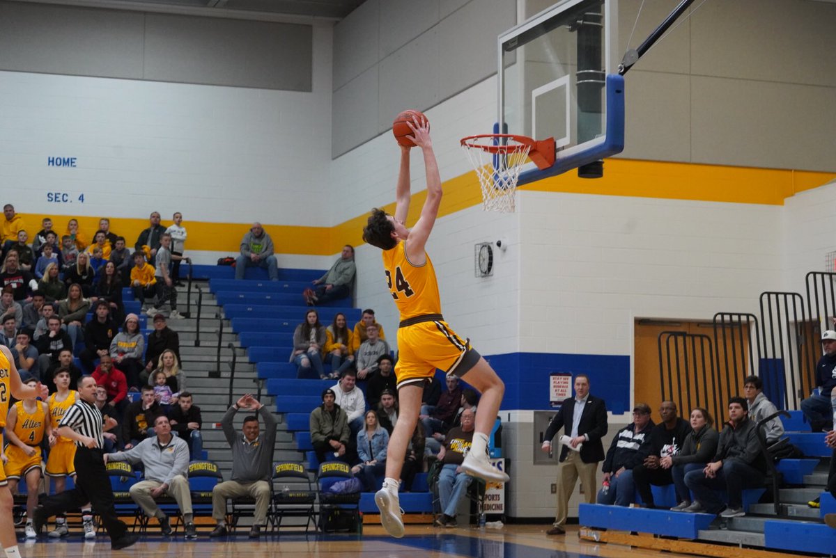 TMUMensBBall's tweet photo. Big Happy Birthday weekend for future Saint @ConorStolly !!!! HBD Conor! #LetsGoSaints https://t.co/fiXVWEp66B