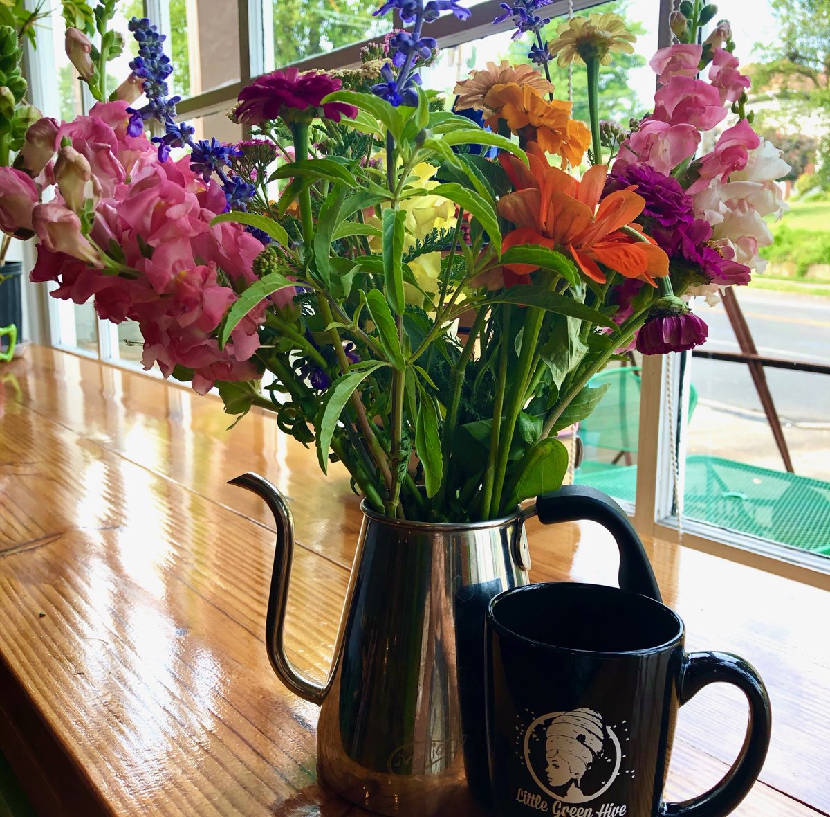 Local flowers from the Grandin Farmer’s Market make us smile :) What makes you smile? #ilovecoffee #coffeeispersonal #coffeeshop #roanoke #supportlocal #flowers #farmersmarket #grandinvillage