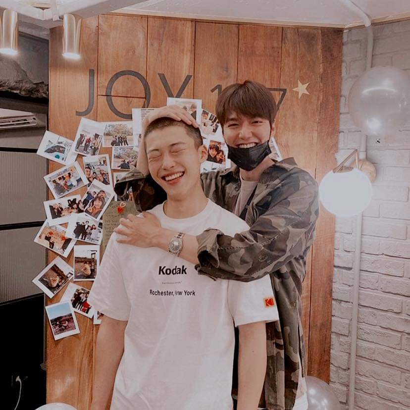 Dorama_Loveok's tweet photo. Y de รฉsta manera, se despide Lee min-ho de su "Espada Inquebrantable".
-Recordemos que maรฑana 6 de Julio, comienza el servicio militar de 2 aรฑos, para Woo Do-Hwan.
#WooDoHwan
#LeeMinHo https://t.co/lFsuJIWU3b