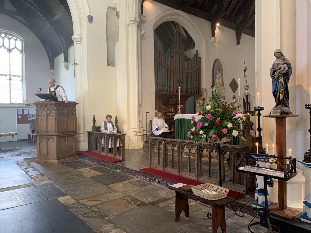 SWLynnChurches's tweet photo. We’re back!
Today St. Peter’s and All Saints both celebrated the Mass publicly for the first time in sixteen weeks, with a full house (or as full as possible at 2m distance) at both services. It’s been a long time coming! https://t.co/5HVtbqaNCp