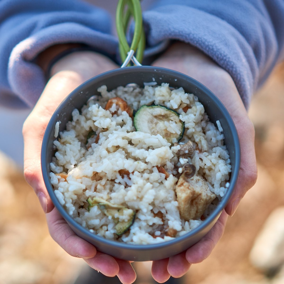For the quickest shipping possible, you can purchase our meals on Amazon Prime (with a slightly higher cost), you can get your meals by the next day!

If you have a bit more time to spare, our website offers the best deals, packages and our best seller, the Sharing Pack