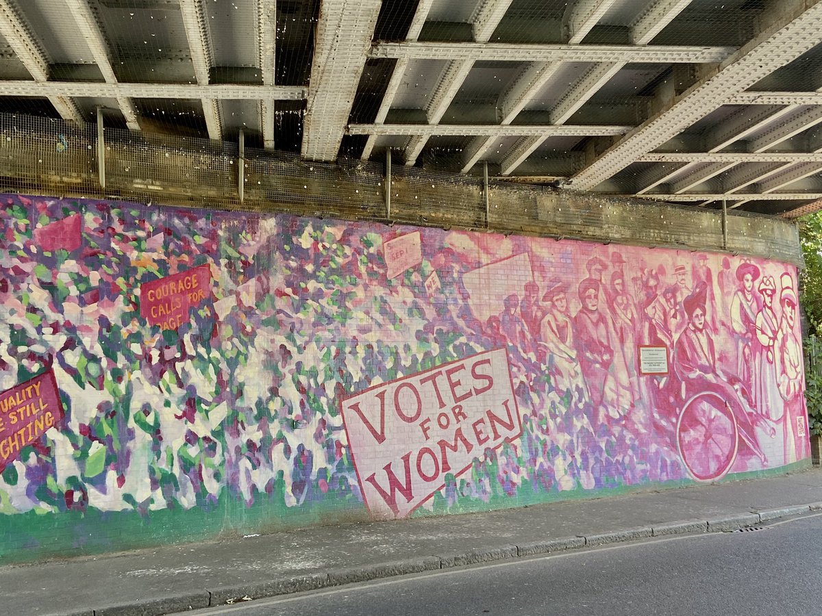 Today’s suburban oddesy: 12.5 miles Charlton-E Greenwich-Greenwich-Deptford-Lewisham-Ladywell-Catford-Hither Green-Lee-Blackheath Estate-Blackheath Standard-Charlton. A warm and windy hike beside the three great South East London watercourses: Thames, Ravensbourne and Quaggy.