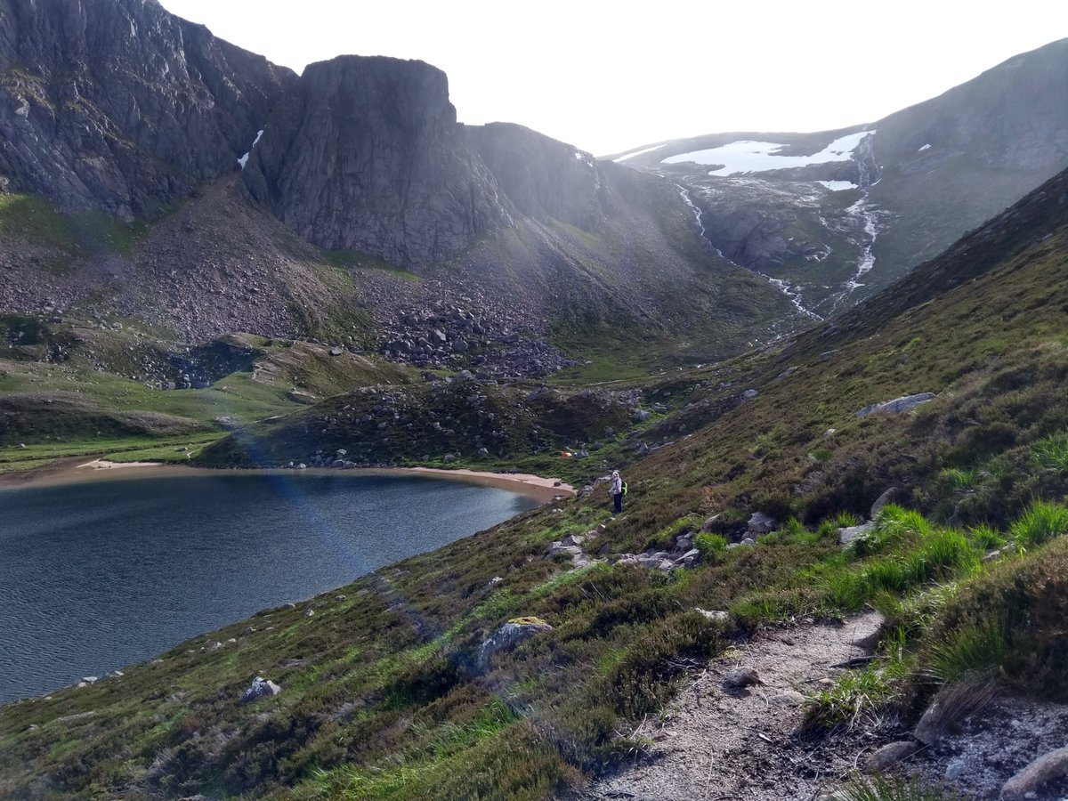 DuncanGrant9's tweet photo. @VisitCairngrms  big thank you to all the great work your rangers do, protecting this beautiful Park. Let's hope we can all unite together and enjoy this finite resource, protecting it for many generations to come. https://t.co/rPbX4qnXhP