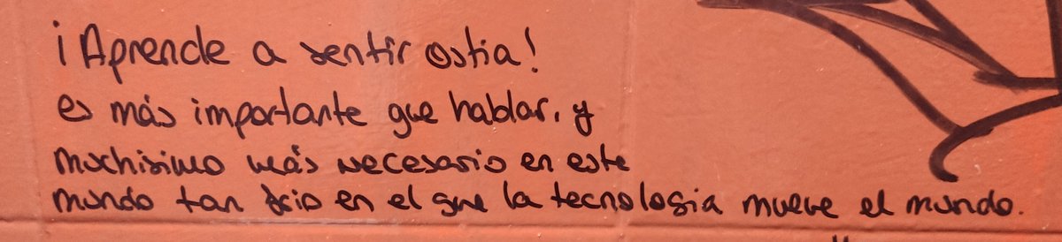 Buceando por realidades que ponen sobre la mesa la carne cruda