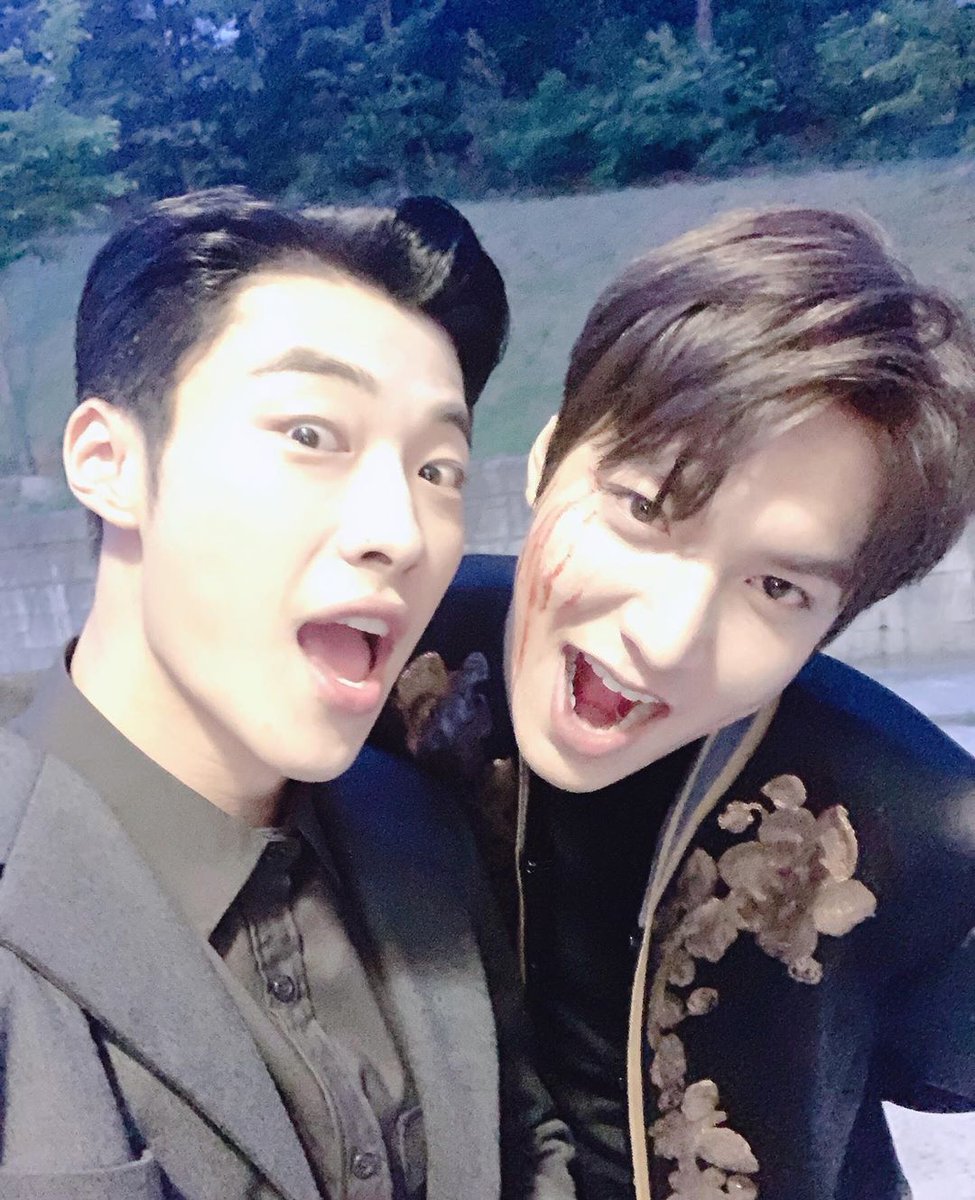 amorelmh's tweet photo. the ship has sailed 😭 MinHwan y'all ❤❤
#leeminho #woodohwan https://t.co/o61v07a2M6