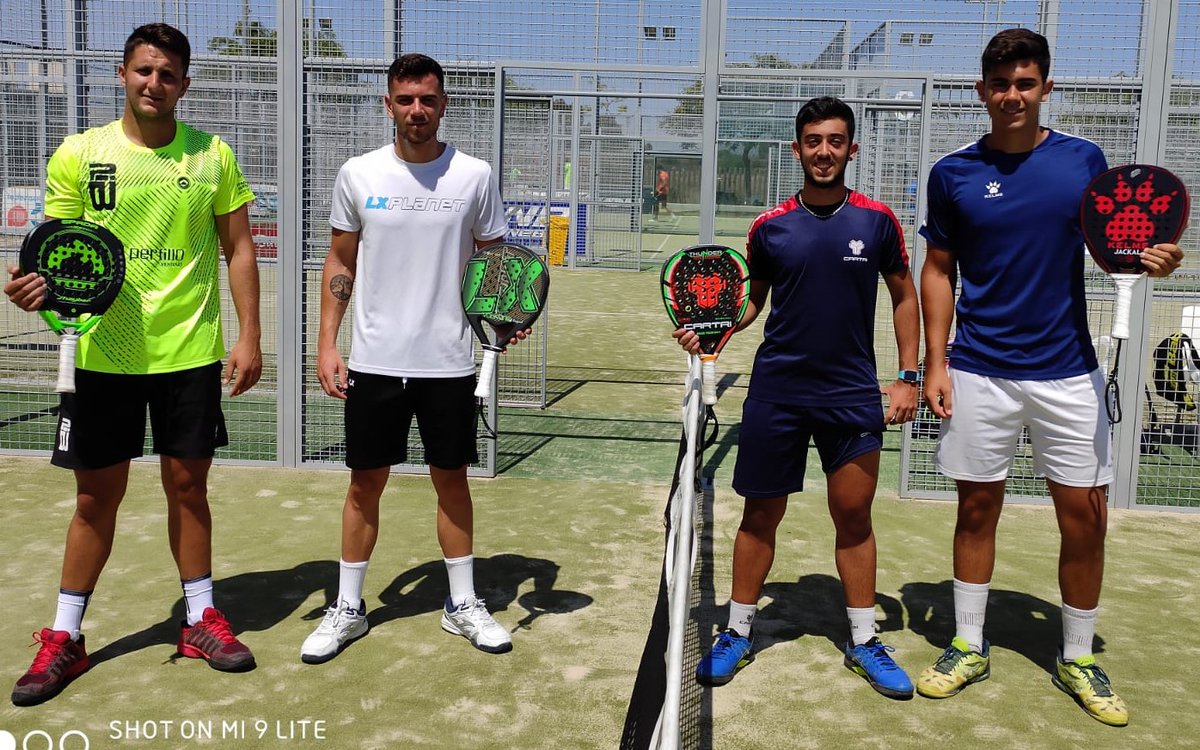 1⃣8⃣⭐️Sanvipadel estamos de semis

Chequea los cuadros bit.ly/sanvipadel ✅

<a href="/mariocerezo/">◄-Mario Cerezo-</a> <a href="/javitingOFICIAL/">javier palasí lozano</a> <a href="/oscardeborromeo/">oscar vazquez</a> @javipuerto97 <a href="/GasAlvaro/">Alvaro Pérez Gas</a> <a href="/dalodaca/">Dani C 💙🤍💙</a> 
@SANVIPADELDANIELMONTILLA
<a href="/m1deportesmatch/">deportesmatch.com</a>
#somospadelcv #alcbepadel