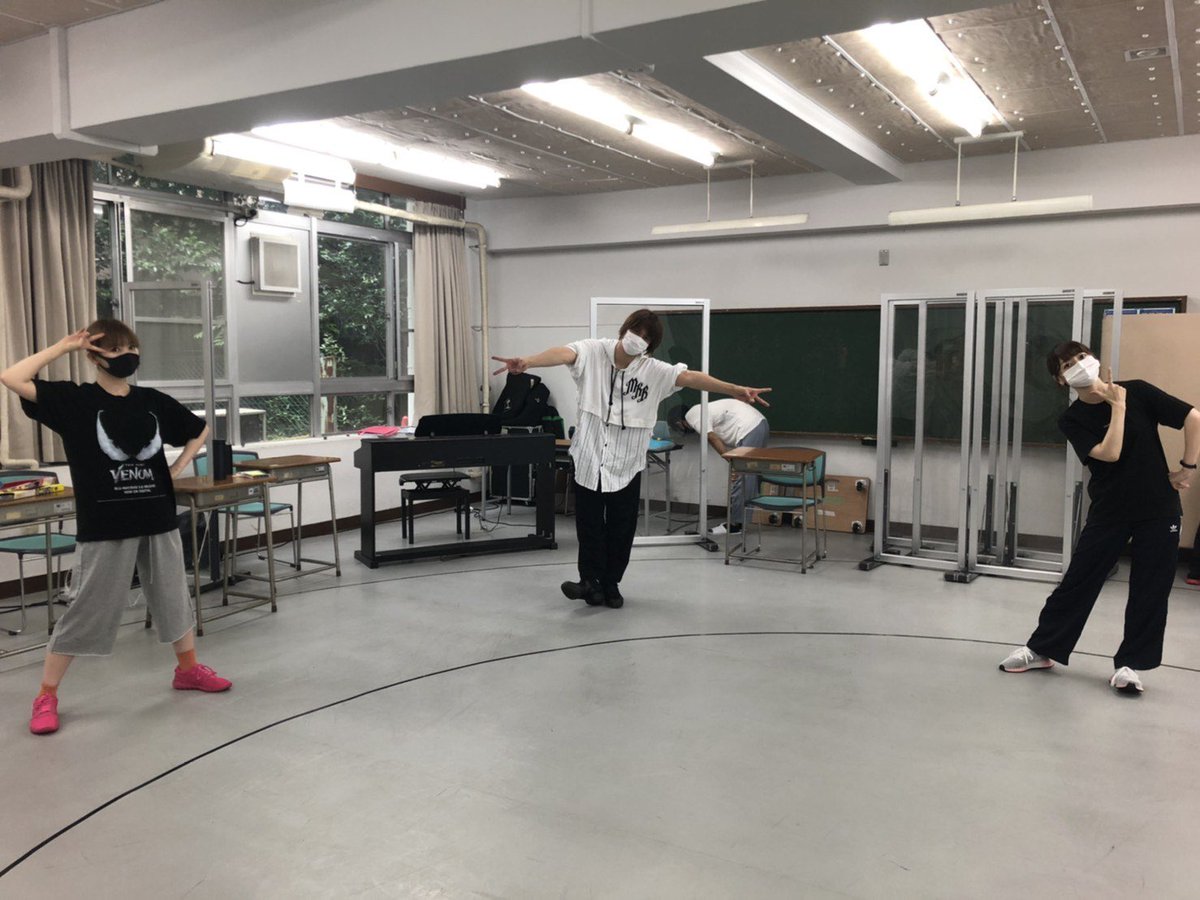花澤香菜 今日はミュージカル メイビーハッピーエンディング のお稽古でした 写真は浦井健治さん 中川翔子さんと とっっっても素敵な物語なんだよ 皆さまに楽しんでいただけるよう 頑張ってます 花澤香菜 今日はミュージカル メイビーハッピーエンディング のお稽古でした 写真は浦井健治さん 中川翔子さんと とっっっても素敵な物語なんだよ 皆さまに楽しんでいただけるよう 頑張ってます