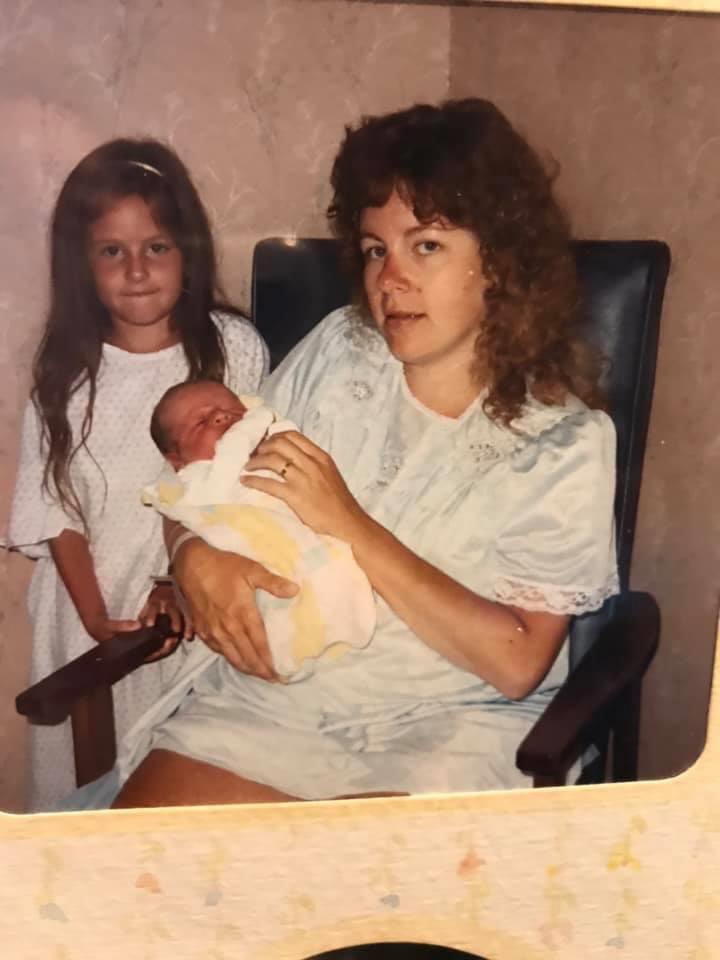 ash_a_frass's tweet photo. Happy birthday to the one that named me “sis”! @liltreball4 love you more than words! https://t.co/ndWKJgdFcm