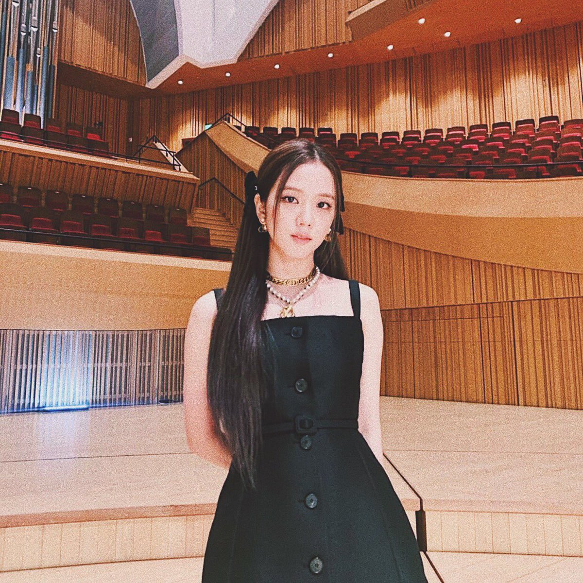 JuarezYnessa's tweet photo. Kim Jisoo at its finest 💗 #KimJisoo  #Jisoo #BLACKPINK https://t.co/ARATljfYfa