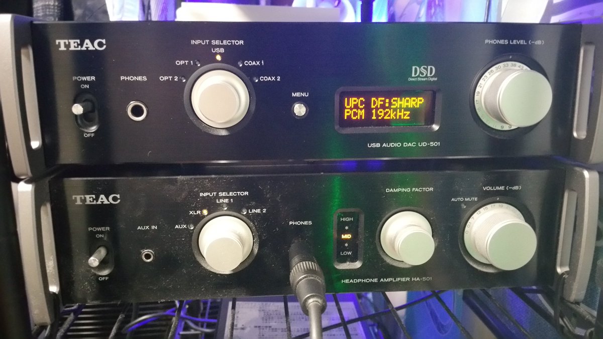 中古 良品】 TEAC Reference 01 USBオーディオ デュアルモノーラルD/A