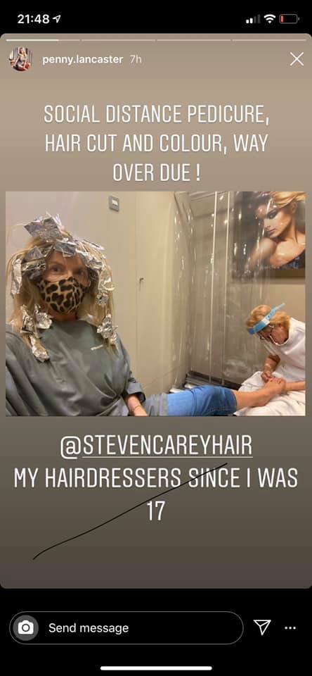 ForYourNailsOn1's tweet photo. Social distance pedicure? Is Miss Lancaster exempt from following the rules the rest of us follow? I would be fined for this. Will you fine this salon? I doubt it. It's one rule for one and one for the other. @ukgovofficial @BorisJohnson
 @hmrcgovuk #PennyLancaster https://t.co/NEF4UgjCjU