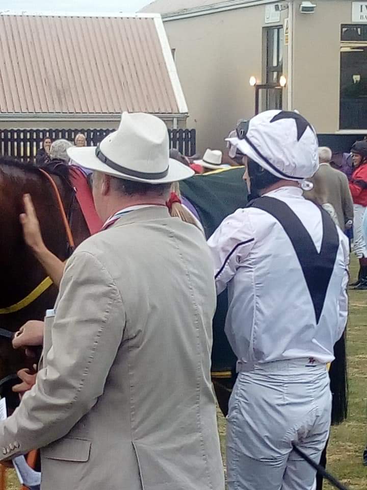 JoeSeward1's tweet photo. THIS DAY LAST YEAR
Concluding race at @WexfordRacecour #StarAdventure won on debut @tuvastables Mark O'Hare aboard lead up by @SadhbhMorley
The winner a half sister to #LauraBulliion
went on to win her Maiden Hurdle with @swflanagan7 @DownpatrickRace
#HorseRacing
#Fairyhouse https://t.co/UldNOf0DSq
