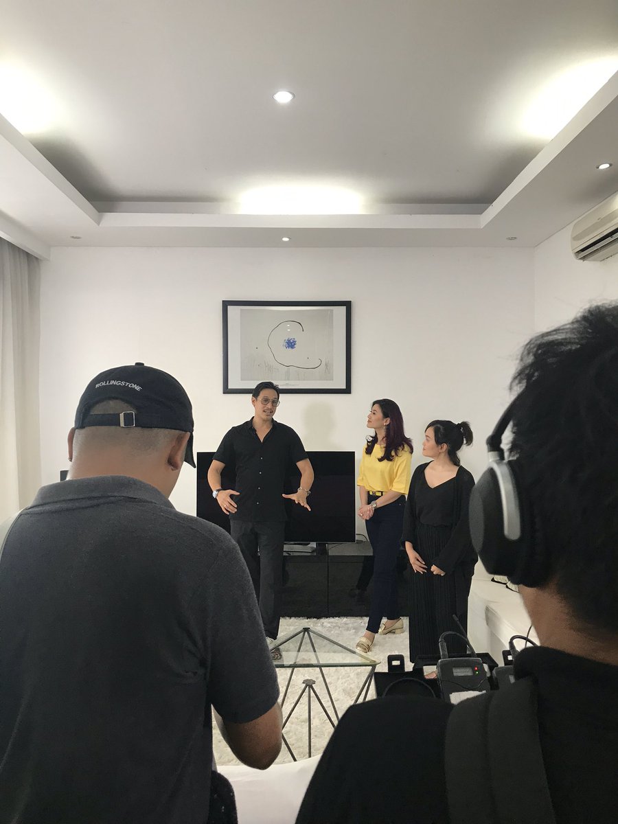 JVLEHA's tweet image. Menjadi co-host acara rumah-rumahan di Trans TV bersama Asty Ananta dan Phillip Jusuf