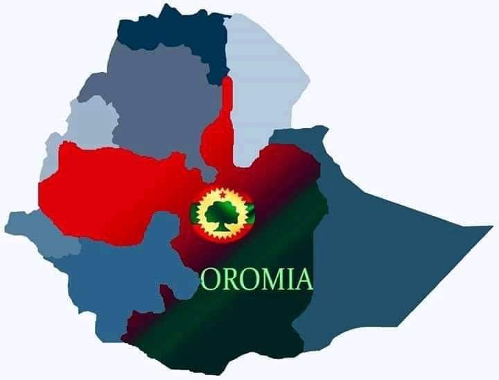 AshiyeO's tweet photo. Nam tokko wajjin takkaa lama jechuu hinbarbaachisu. Qabsoon goonu Oromiyaa bilisoomte hundeessuuf haa sochunu. 

ከማንም ጋር ጭቅጭቅ ንጭንጭ አያስፈልግም ነ ፃ ኦሮሚያን እንመሰርታለን :: #HachaaluHundessa
#JawarMohammed #AbiyMustGo #OromoRevolution https://t.co/AWtGBf0lJW