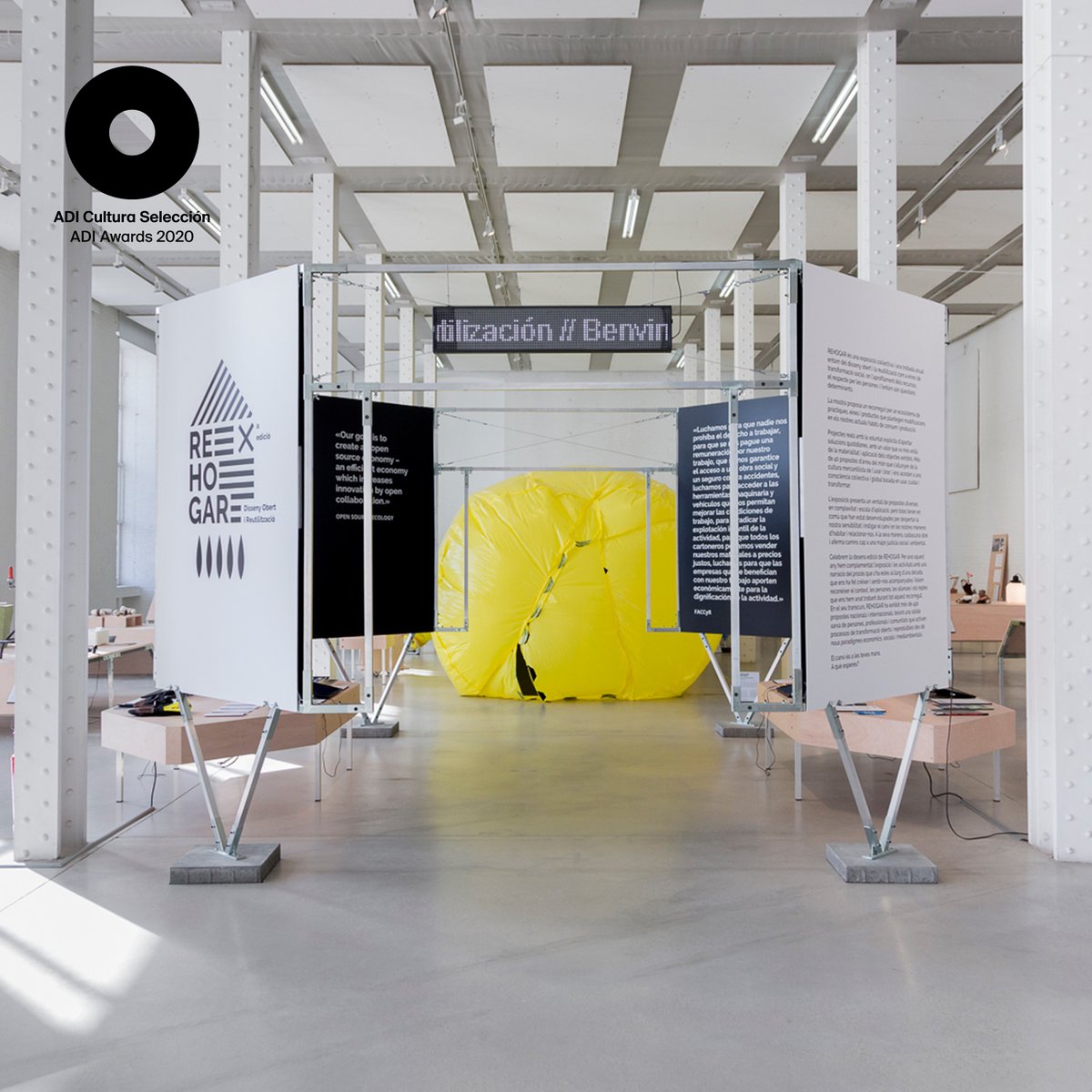 Makeatuvida's tweet photo. Muy orgullosas de anunciar que la exposición colectiva #REHOGAR - #DiseñoAbierto y #Reutilización ha sido seleccionada para los #PremiosADICultura #2020 concedidos por @adi_fad.
REHOGAR es ante todo un proyecto colectivo y compartido. Enhorabuena y gracias a todas y todos! https://t.co/KTYZEuRJhx
