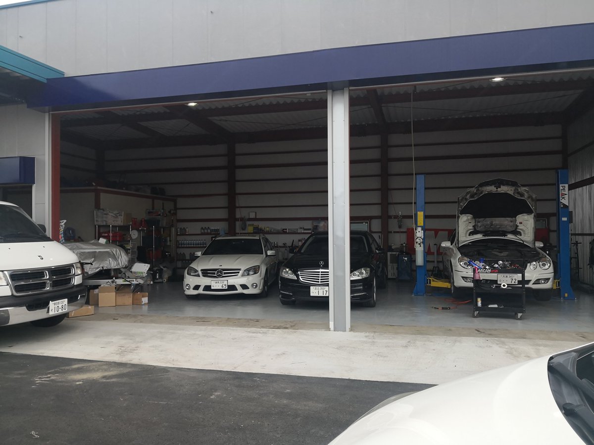 Sea On Anazawa 梅雨ですねー 埼玉のベンツ専門工場が新規オープンしました 是非遊びに来てください ベンツ 車検 埼玉のベンツ修理工場 ベンツに乗っている人とつながりたい Sクラス Eクラス Cクラス