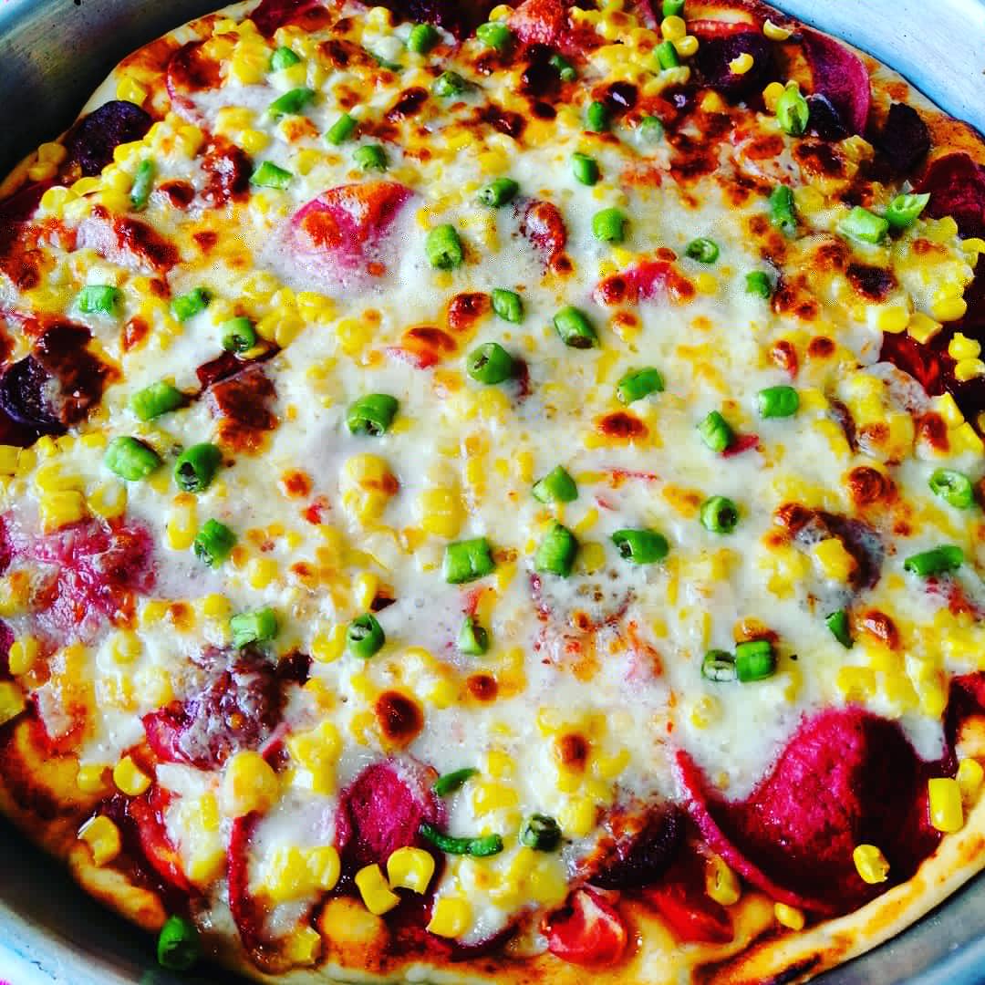 FTarifleri's tweet photo. 🍕PİZZA 🍕
Çok Güzel Gözüküyor Değil mi?😍
Tarifi için:
 FEVKALADE YEMEK TARİFLERİ
https://t.co/CPGsHVeAPg
Hepimize afiyet olsun 🤗😊
#Pizza #FTarifleri #FEVKALADEYEMEKTARİFLERİ #Nefis #Enfes #Leziz #Chef #İstanbul https://t.co/3iYtJGm362