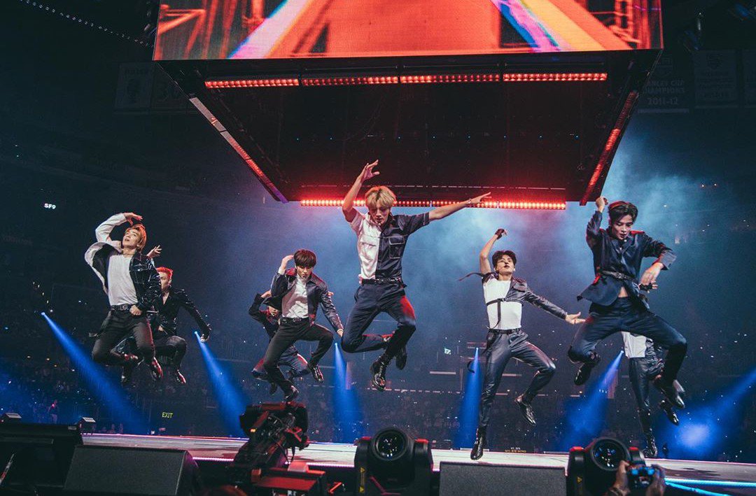 17rvelvet's tweet photo. SENSATIONAL FLYING 9

#SF9_SUMMERBREEZE
#여름_향기는_셒구를_춤추게_해 
#SF9 @SF9official https://t.co/zzjoUPVeBw