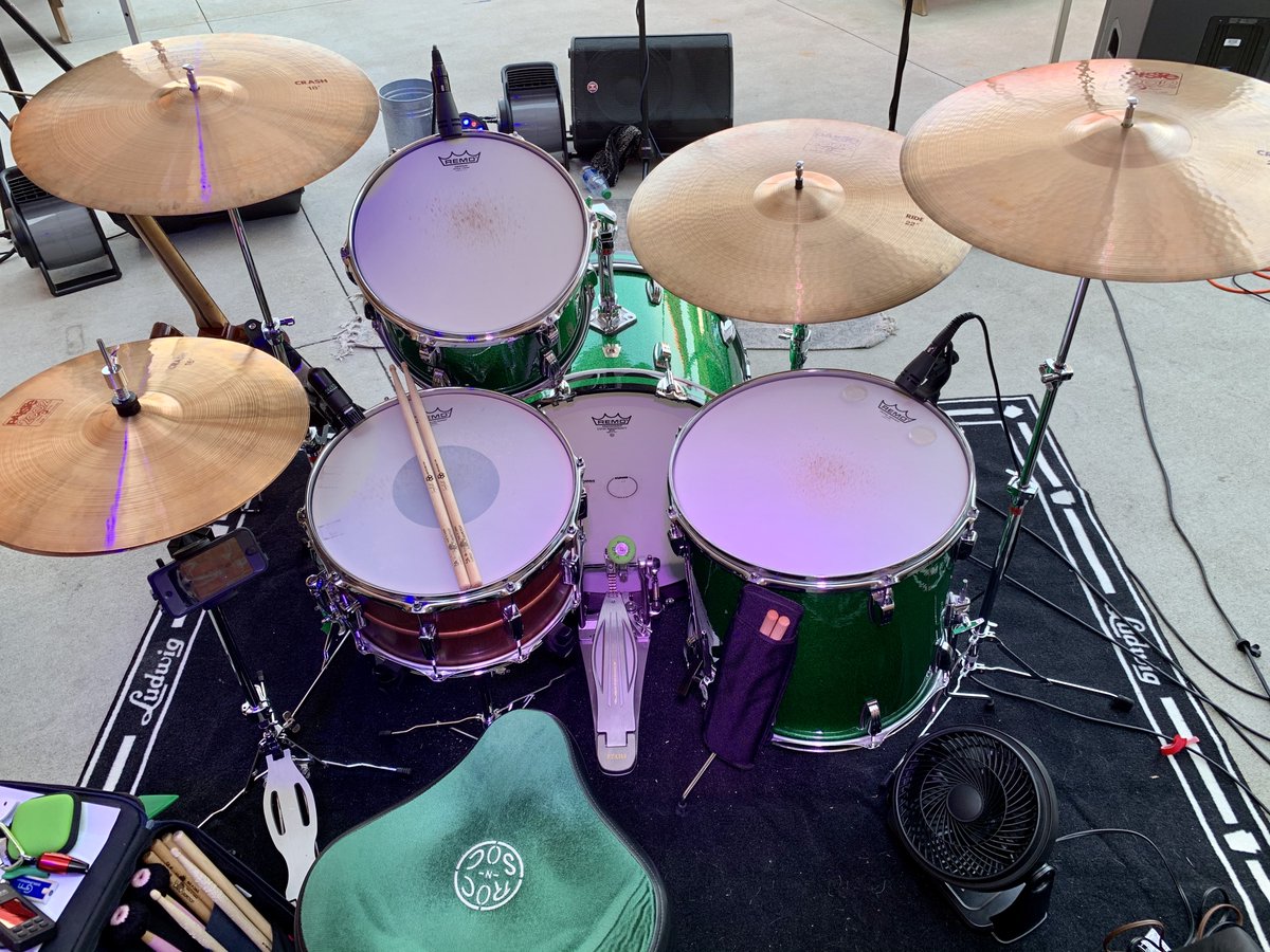 Fun gig with #RebelsFox last night! #countrymusic #countryrock #drumdotsArtist #LCDArtistFam #loscabosdrumsticks #tnrproductsartist #ludwigdrums #ludwigcopperphonic #paiste #remodrumheads #canopussnarewires
