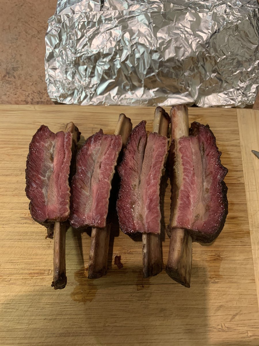 RayJCapo79's tweet image. My efforts today... #BeefRibs #PulledBeef #bbq