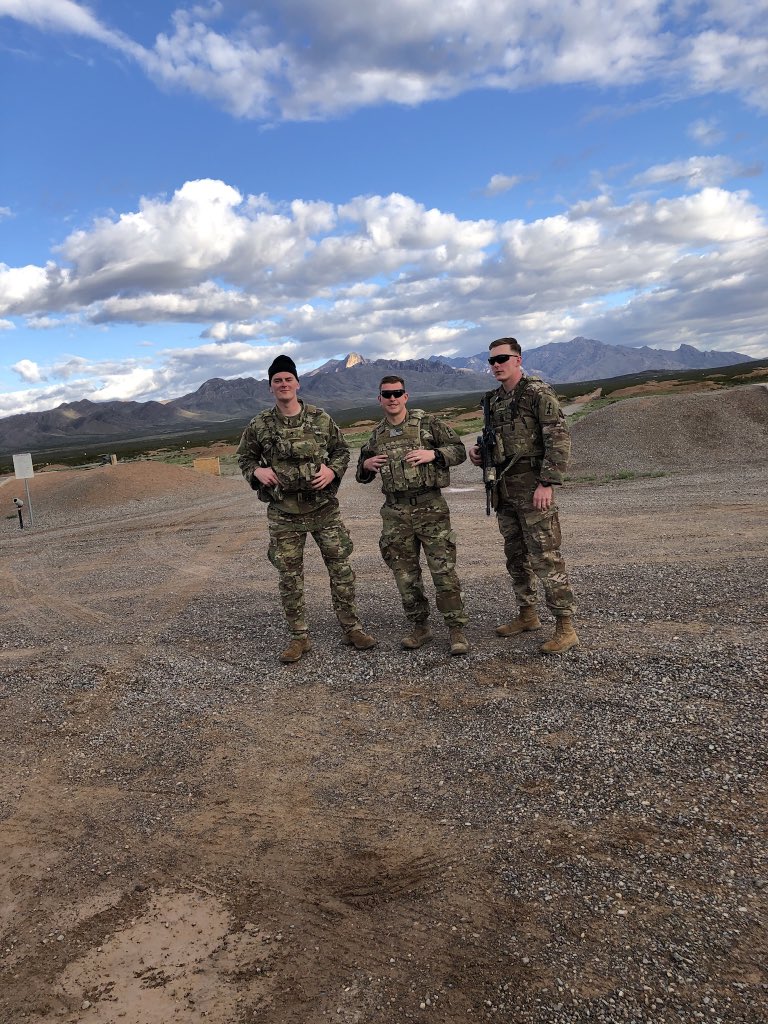 Crystian_Strong's tweet photo. The boys 🤙🏼 https://t.co/wrLIWh89S9