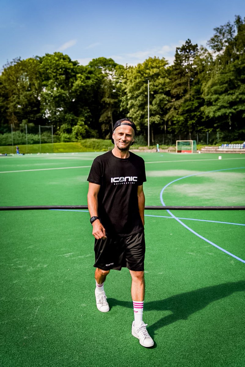 A very happy birthday to the one &amp; only Jimi Lewis 🥳
... 
The Godfather of “The Iconic Goalkeeping Style” turns 21 today 😏
...
@jimilewis1974 🥰🥰🥰
...
#iconic #goalkeeping #style #godfather #birthdayboy #fieldhockey #gk #goalkeeper #goalie #fieldhockeygoalie #sundayfunday