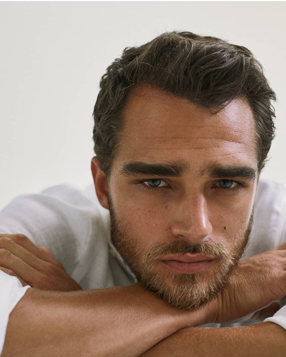 PepeBarrosoJr2's tweet photo. @PepeBarrosoS for @massimodutti https://t.co/1ZVp35qRU3