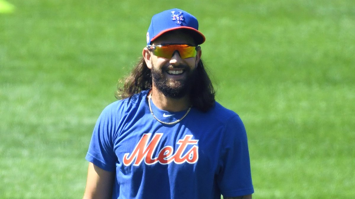Mets's tweet photo. All smiles at #Mets #SummerCamp. #LGM 😀 https://t.co/6JoumlKYhl