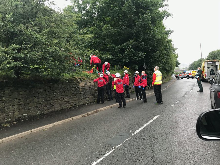 CalderValleySRT's tweet photo. #CALLOUT

At 17:02 on Saturday 4th July 2020 @CalderValleySRT received a request from @YorksAmbulance to assist with the evacuation of a male who had fallen in a wooded area near Holmes Road, Sowerby Bridge

Full story visit;
https://t.co/L42SMIP4jH https://t.co/XJTecLRf0r