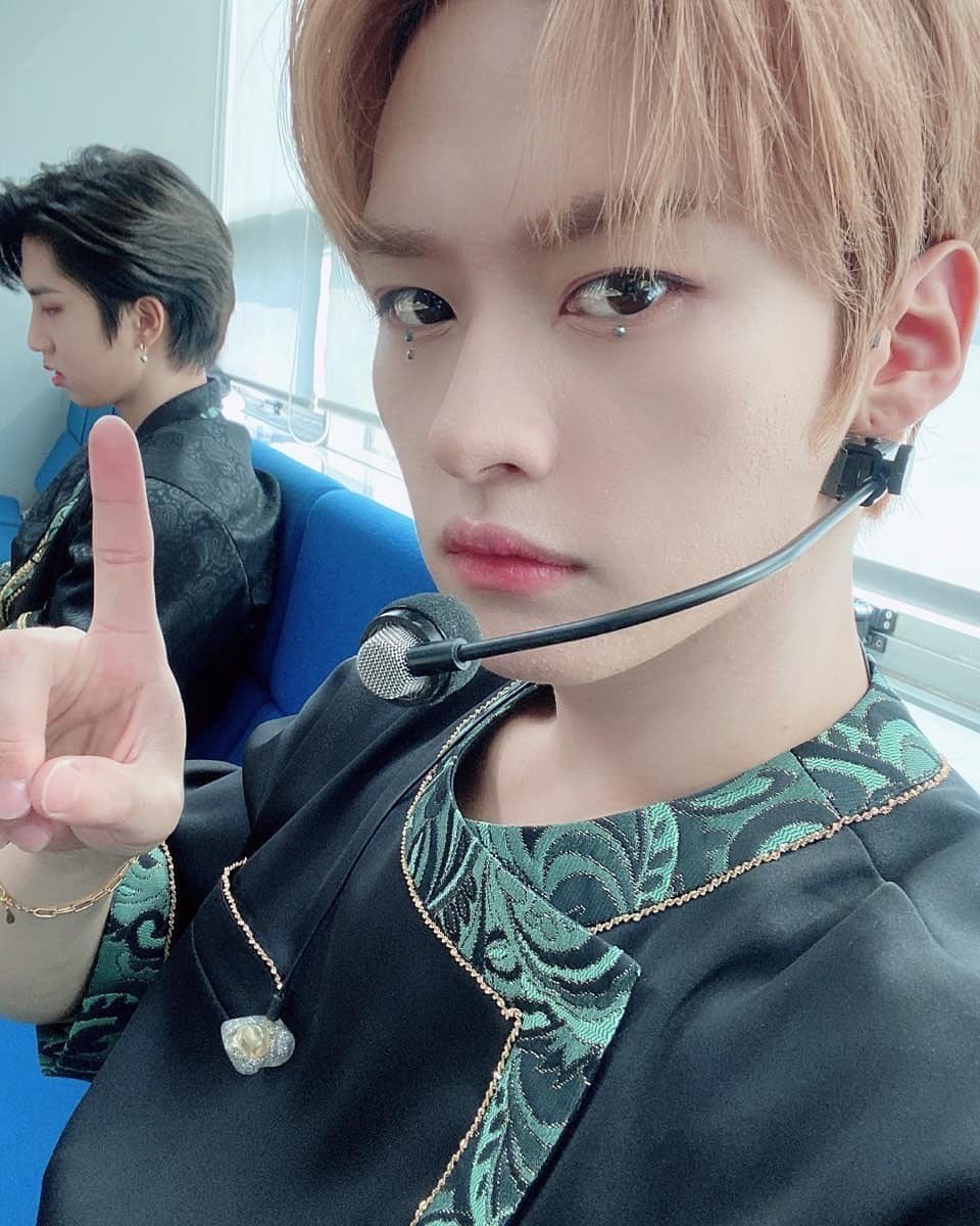 straykidsempire tweet picture