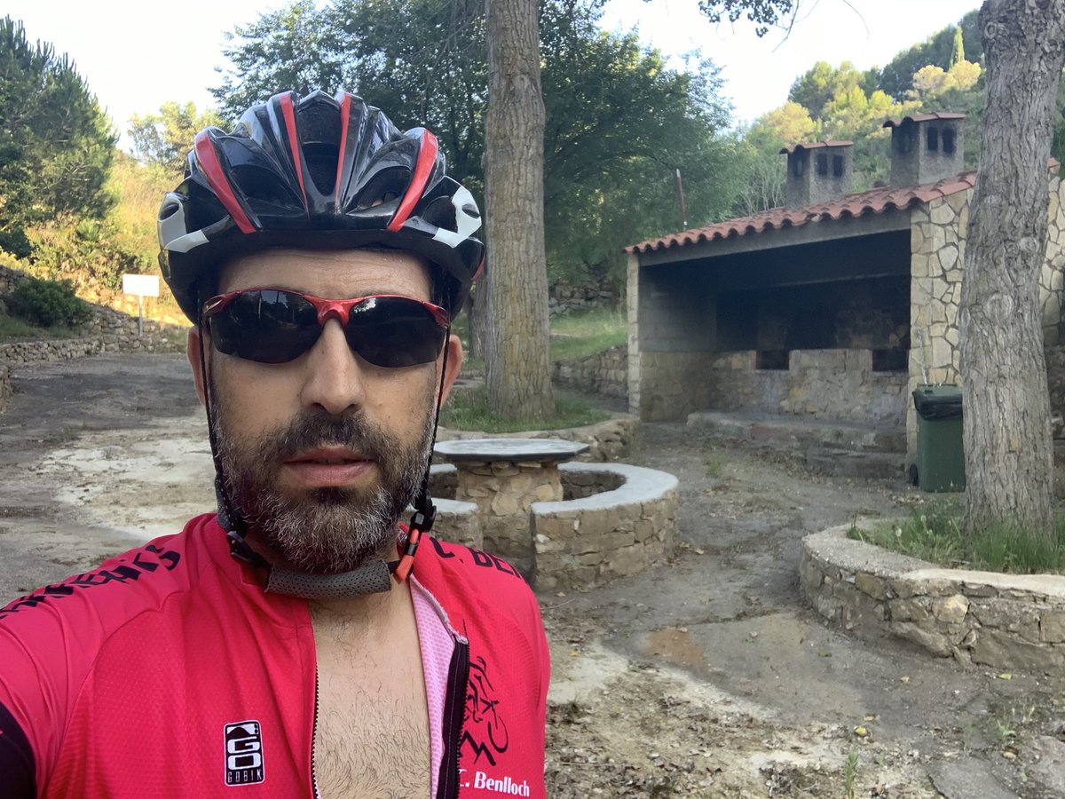 Casanova_Artero's tweet photo. La Font del Mas de Calaf, Vilanova d’Alcolea (Maestrat històric). 
.
.
.
.
. El meu País no s’acaba mai♥️

#CiclismeBTT #BTT #Cabanes #DesertdelesPalmes #MTB #Bici #Sitjar #Embassament #Muntanya #Castello #Ciclismo #Bici #Bicicleta #MTB #Maestrat #PaísValencià https://t.co/CM2vjEwnYc