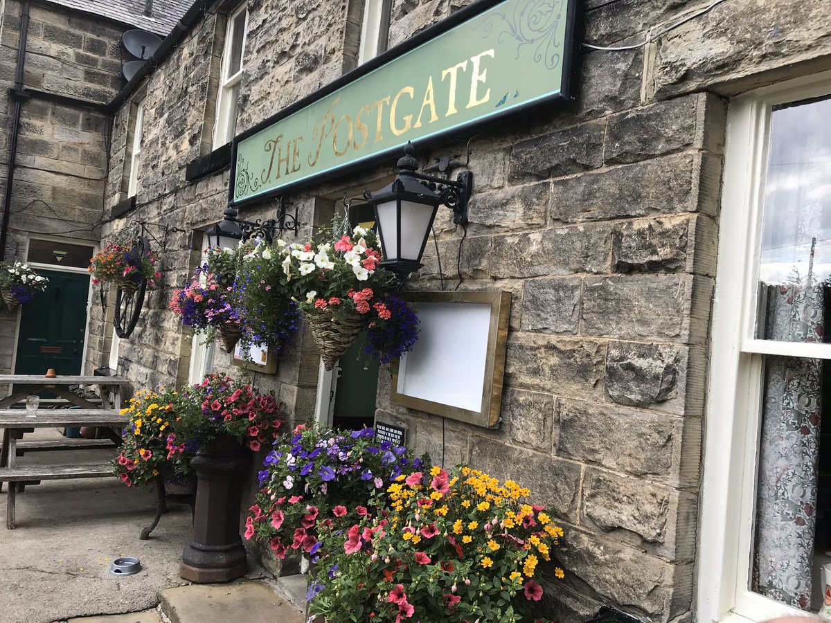 A passionate request to lovers of our North York Moors Pubs, please show your support for them at this critical time. I know that many are not as busy as expected, running with additional staff and overheads. It’s a long winter in these parts too