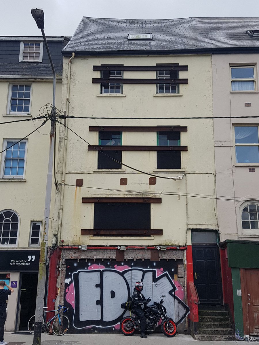 more & more, everywhere you turn in  #Cork city centre there are unloved, empty buildings, many like this one could be someone's home & workspace, imagine them all refurbished, retaining their character, affordable & beautiful  #socialcrime  #homeless  #inequality  @corkcitycouncil
