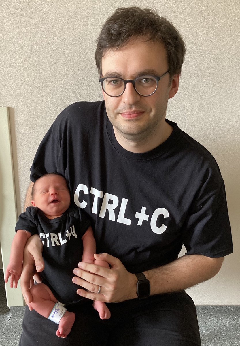 NijsPieter's tweet photo. Hello world! Meet Gust! On Juli 3rd this little boy came into our lives. Very proud of this little piece of hardware we created! #DevBaby https://t.co/uwPYcSGT9H