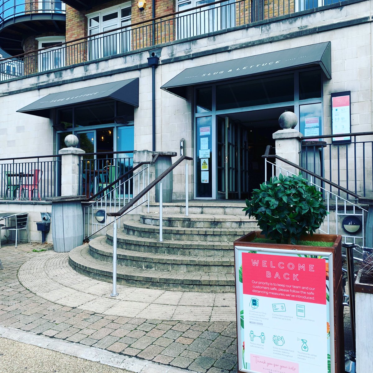 SlugStaines's tweet photo. WOW! What an amazing opening day! Thank you all for coming and we can’t wait for you all to come back again! The suns out today and we are ready for another beautiful day! 🥂🎉☀️ https://t.co/i0aVeRzR9U