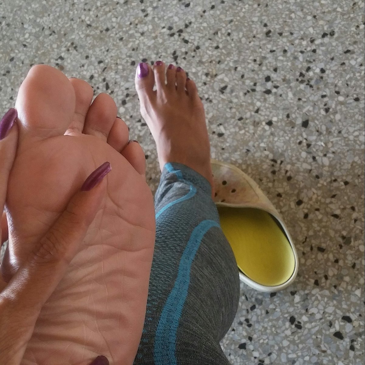 FGlevy's tweet photo. #feetpicturesforsale #feetdaddy #Feetfettish #feetbuyers #feetpic #feetbuyer #feetseller #feets #Feet #feetbeautiful #feetvideos #FeetAddicted #feetstagram #feetslap #solesfeet #solesandtoes #soles #toespread #toes https://t.co/62B6AuFEDt