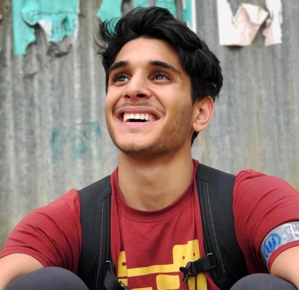 trend_pase's tweet image. اليوتيوبر الشهير عمر فاروق يُثير الجدل:

&quot; زواجي عن طريق حب والجبناء هم اللي تزوجهم أمهاتهم &quot;