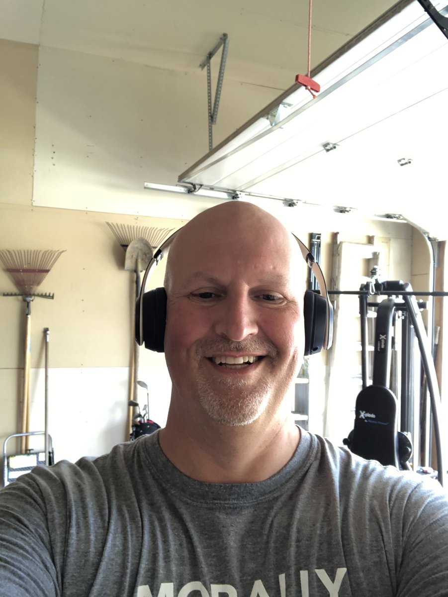 RandolphMacLEAN's tweet photo. Workout #45 Sunday morning after 18 holes of golf. Facilitating this week at the @usaskEducation #Principalssummershortcourse! #NovaScotiaStrong #peanutbutter #covid19SK #OldSchool #wellness #edchatSK
#familymatters https://t.co/1jFIdl9DJX