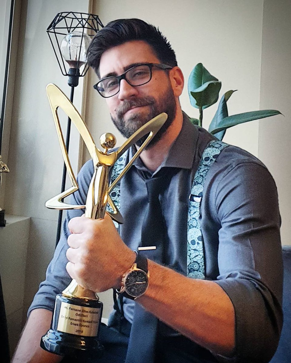 🏆✨🌟

#BurcuÖzberk #ÇağlarErtuğrul #AyKer #AfiliAşk