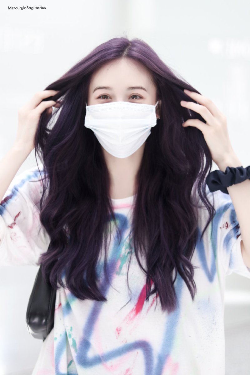 LANA_updates1's tweet photo. 07.05.20 • Weibo fansites• (MercuryInSagittarius_LANA)
#Lana #Lana_light #LANA @Hicc_LANA #HiCC #라나 #Luminous
#拉娜 #лана #fightingLANA #LANA #LANAmakeitreal https://t.co/aV7ddWvY5X