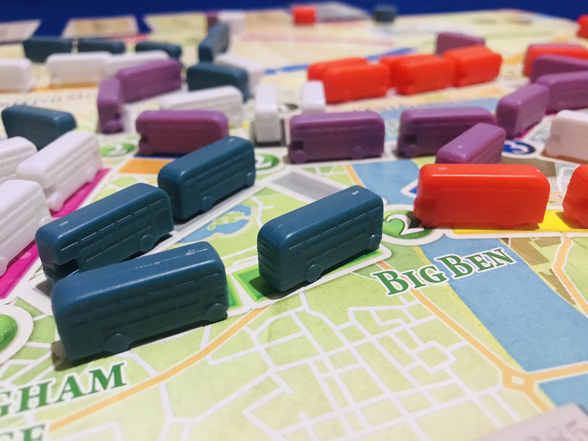 SamgamesGamyi's tweet photo. #OsoPark y #TicketToRideLondon. Familiares, coloridos y entretenidos. https://t.co/6khFTuYBuw
