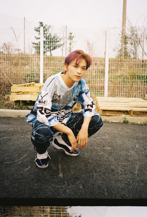 : Lomography 800/Portra 400Then move to these shots, probably bcs of the weather so results r different. It’s more Lomography 800 to me #NCT카메라  #MARK  #TAEIL  #HAECHAN   #TAEYONG  #N_Cut #Punch  #NCT127_Punch #NeoZone_TheFinalRound